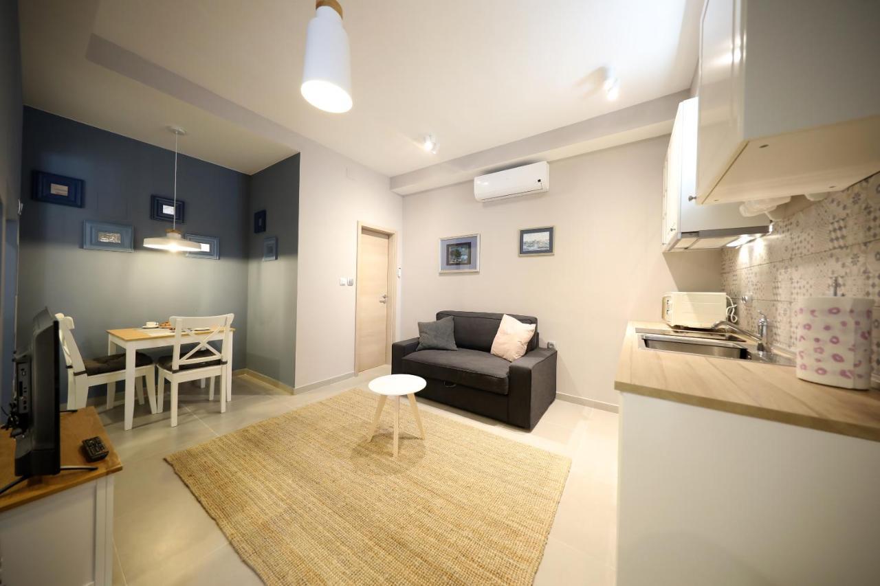 Teatro Verdi Accommodation Задар Екстериор снимка
